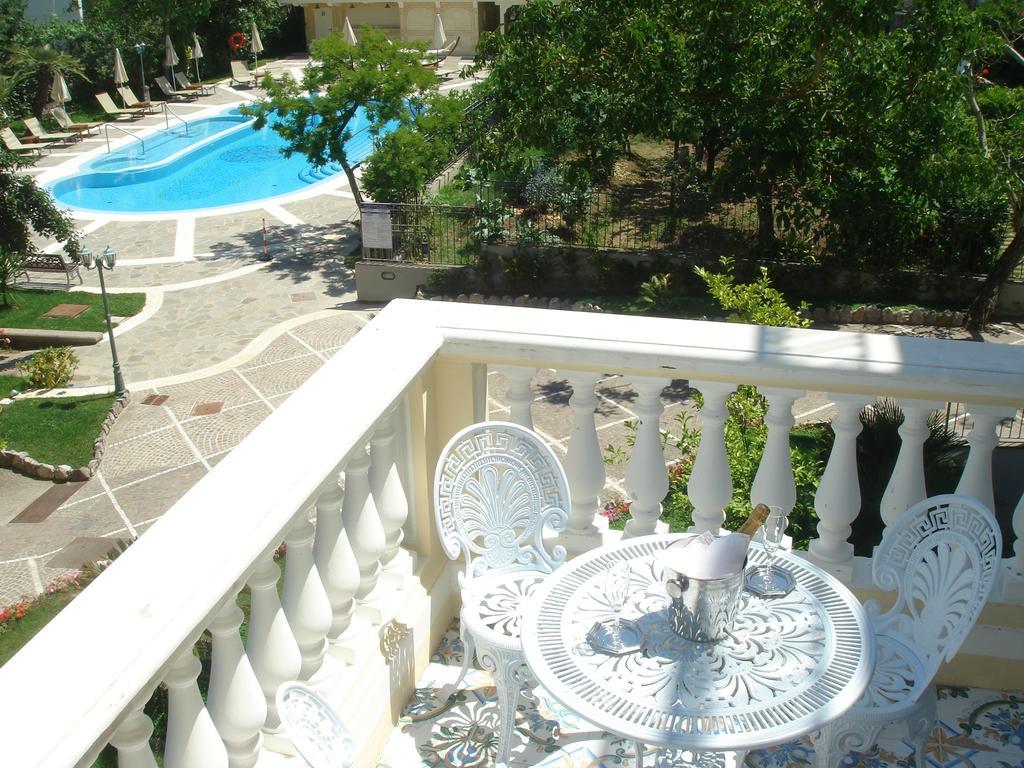 Hotel Sant'Agata SantʼAgata sui Due Golfi Rum bild